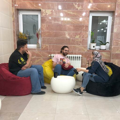محیط کاری با اتمسفر باحال